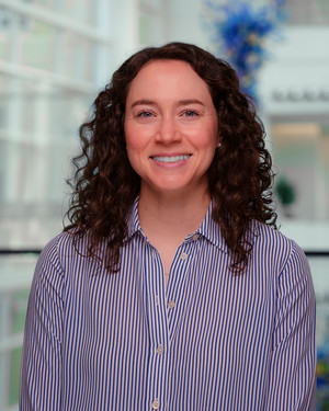 Ashley Rives headshot