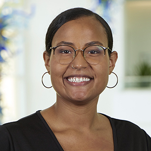 Leah Cabrera headshot