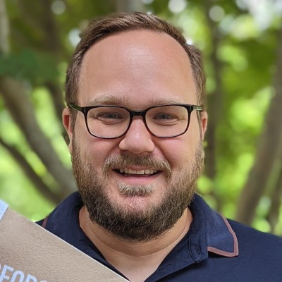 John Cason headshot