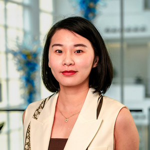 Wei Li headshot
