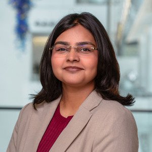 Divya Trivedi headshot