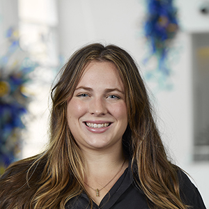Isabella Vear headshot