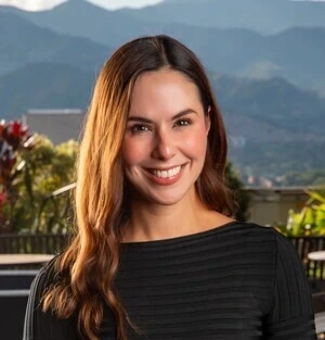 Maria Elisa Botero, headshot photo