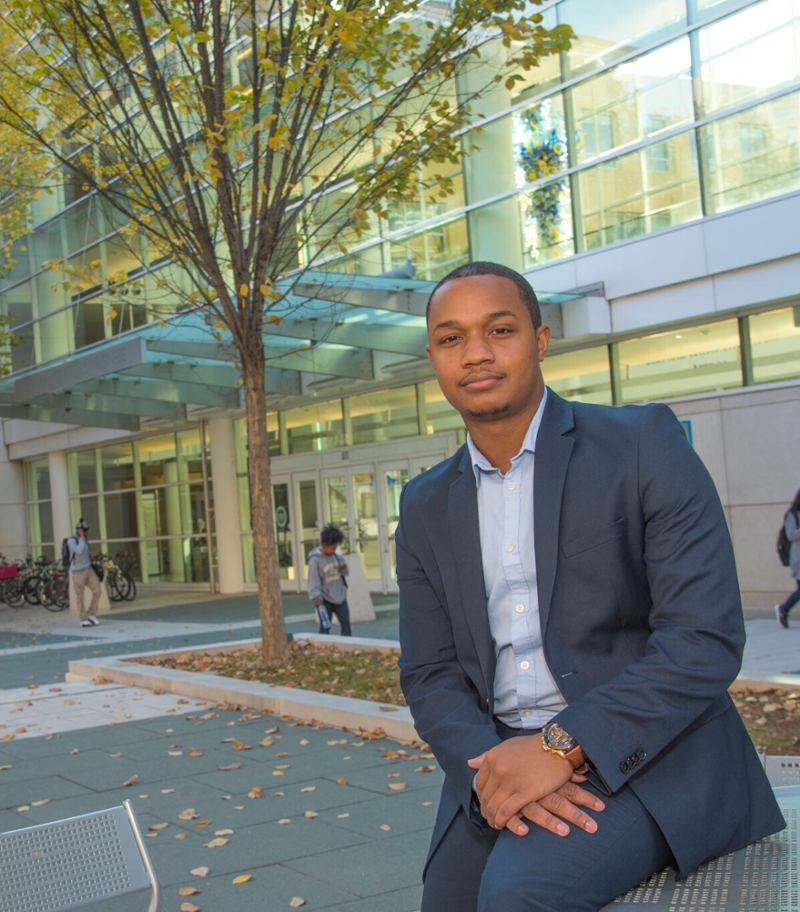 Jerel traveled to Brazil as a part of the International Practicum while pursuing his Evening MBA at Scheller.