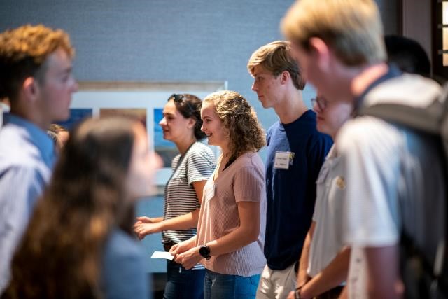 Students participated with Scheller College of Business ambassadors, faculty, and staff in a series of ice breakers designed to “get-to-know” Georgia Tech traditions and classmates.