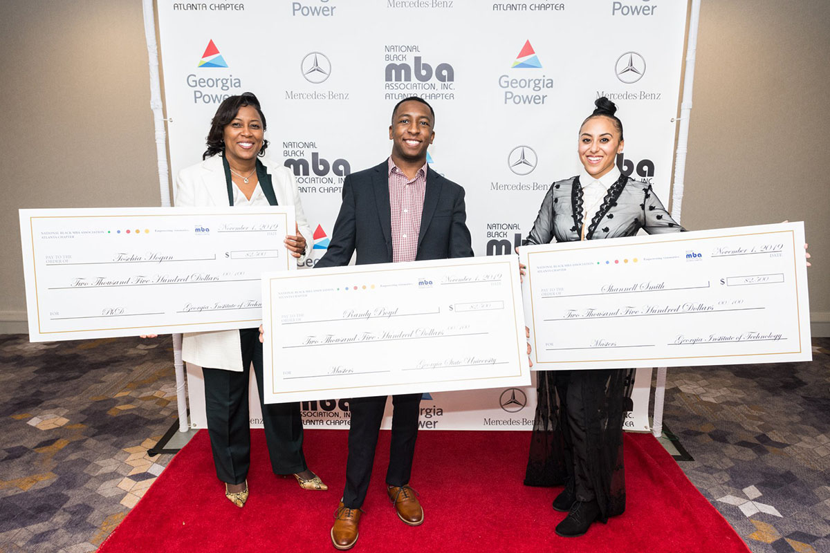 Toschia Hogan Awarded National Black MBA Association Doctoral Scholarship