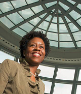 Vickie Thomas, a Georgia Tech alumna, has been named Georgia Tech Scheller College of Business’ Associate Dean for Executive Education. 