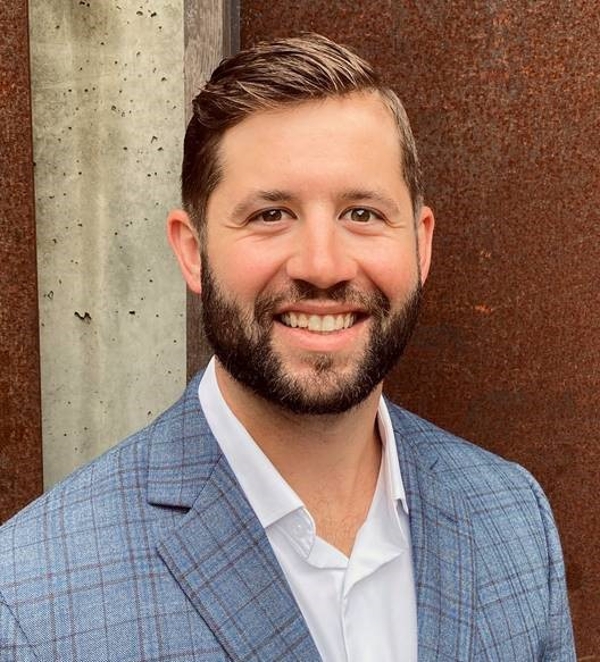 Headshot of incoming Full-time MBA student Jarrod Snell