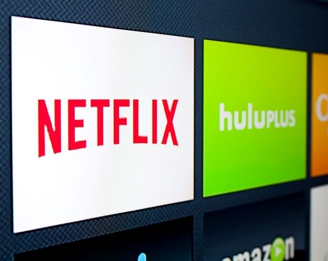 Professors Ajay Kohli and Joel Mier research the journey and success of Netflix.