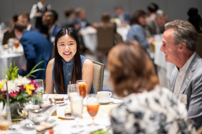 Cindy Qiu at Honors Day 2022