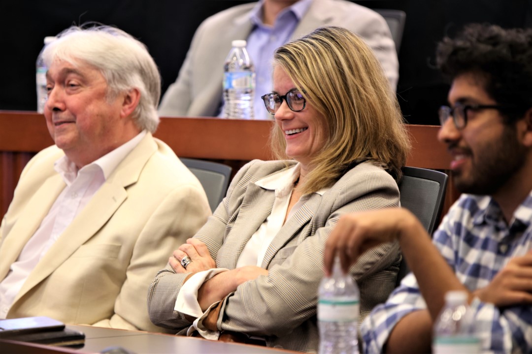 The audience consisted of Atlanta business analytics executives who used their industry expertise to ask some thought-provoking questions, leading to quality discussion.