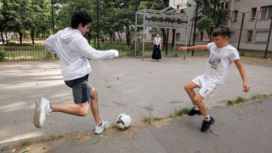 Domino Tanoda (Kompánia Alapítvány):  Jaiden Dodia (BSBA) and Emely Carbajal (BSBA)