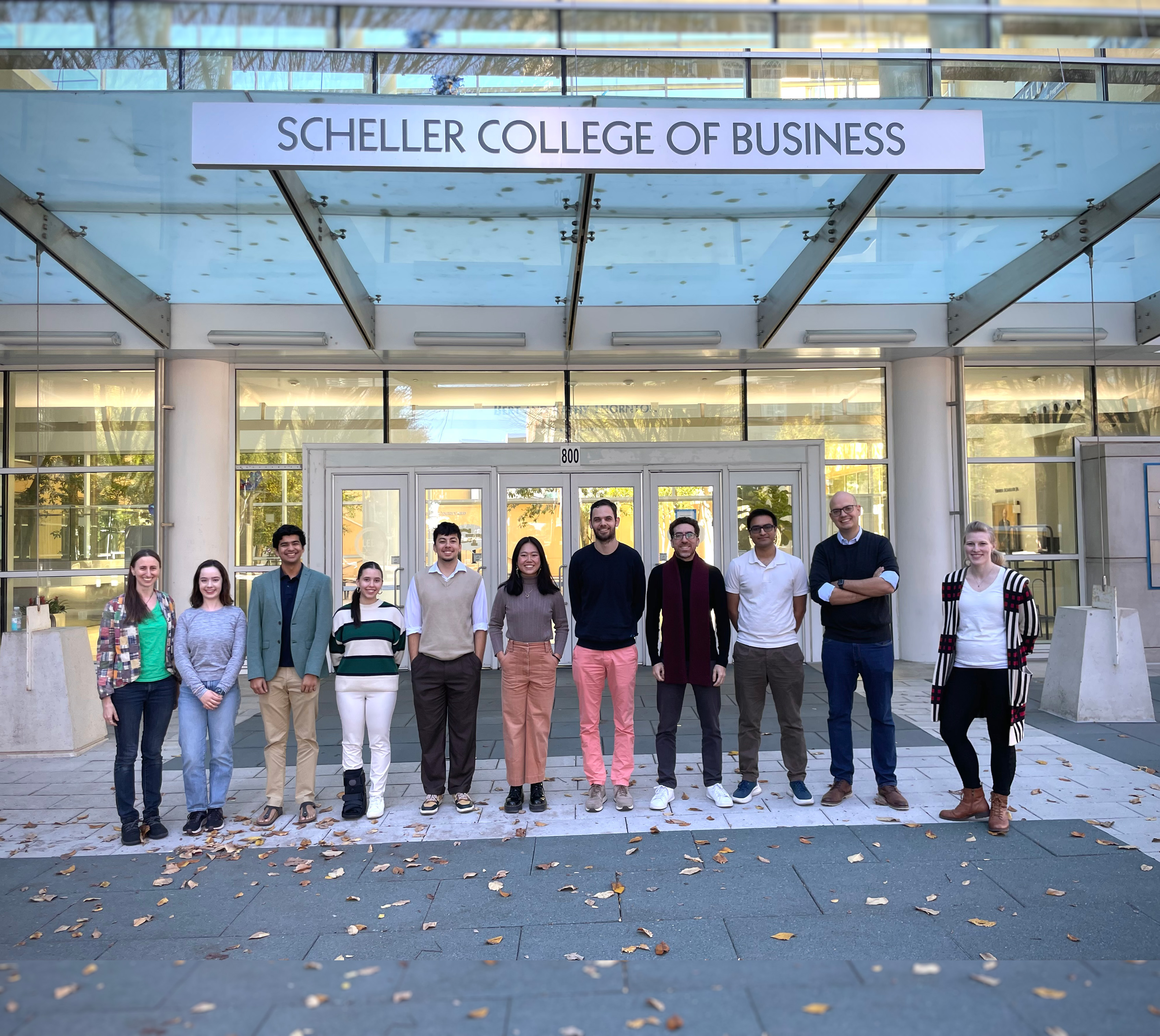 Scale Labs fellows and organizers stand outside