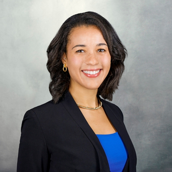 Alex Akosa Headshot