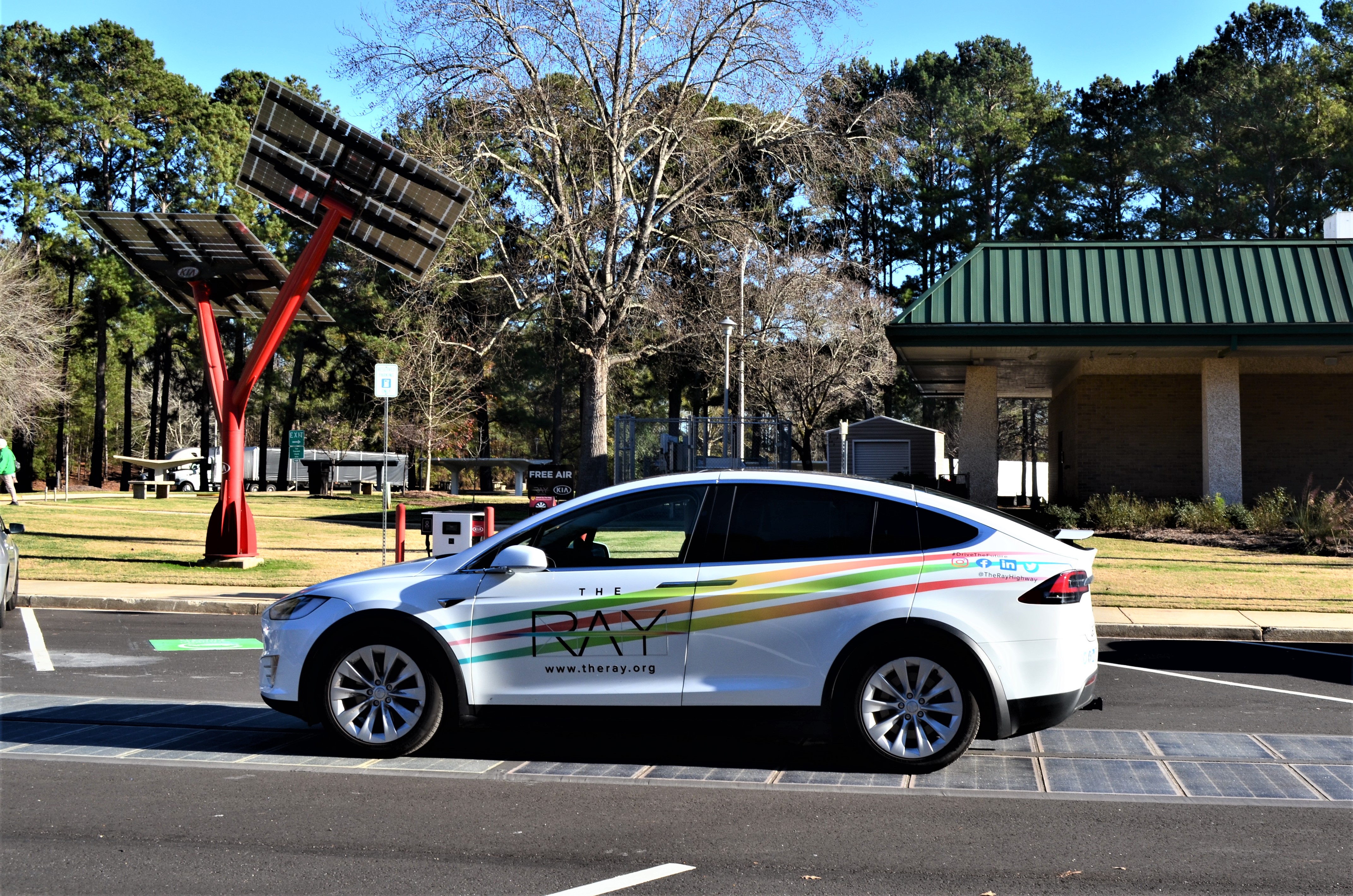 The solar-powered EV charging station at the Georgia Visitor Information Center.